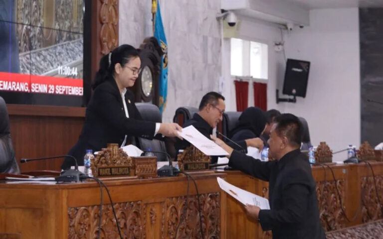 Pemkot Semarang Ajukan Raperda Pendidikan