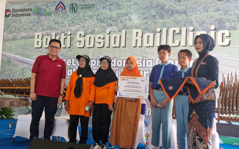 RailClinic KAI Sambangi Kebasen, Hadirkan Layanan Kesehatan Gratis