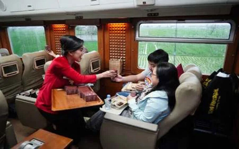 Rayakan HUT ke-16,  KAI Wisata Gelar Promo dan Diskon
