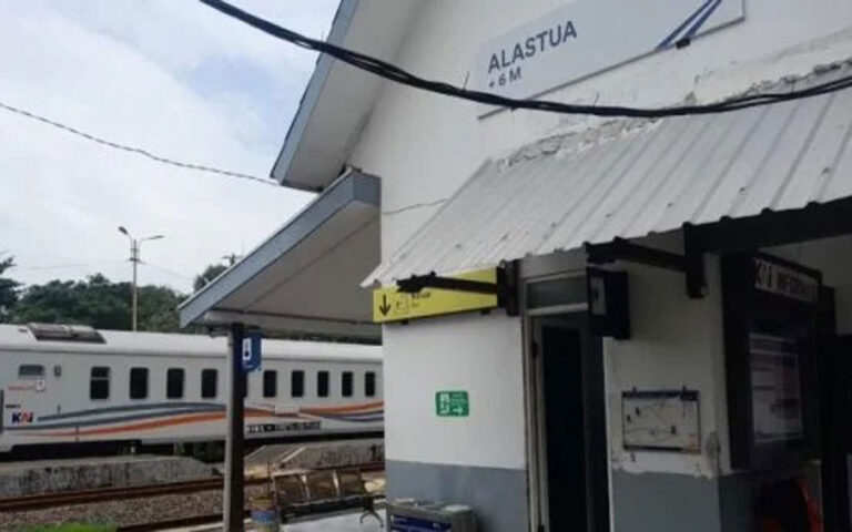 Stasiun Alastua Potensi Untuk Dikembangkan Sebagai Gerbang Transportasi di Timur Semarang