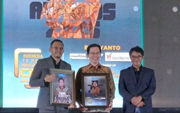 Sido Muncul Raih 2 Penghargaan Inovasi Dalam Ajang Iconomics Business Forum 2025