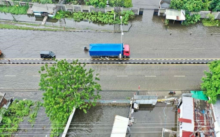 Penanganan Banjir Jalur Pantura Terus Diintensifkan oleh Tim Gabungan
