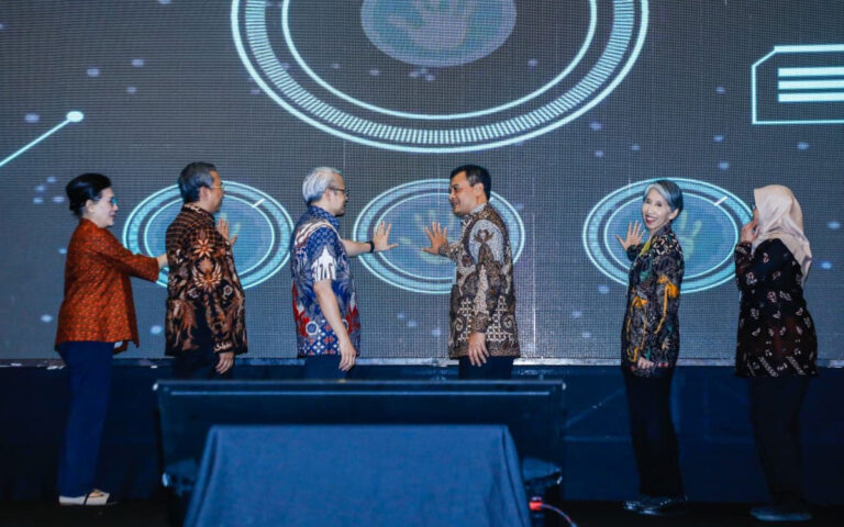 Jateng Luncurkan Program Speling Melesat dan TB Express