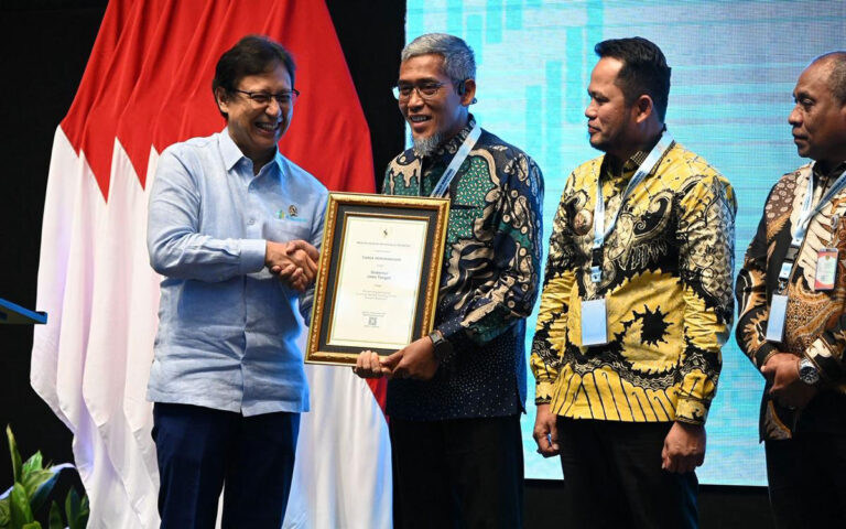 Sukses Intervensi Penurunan Stunting, Jateng Terima Penghargaan Kemenkes