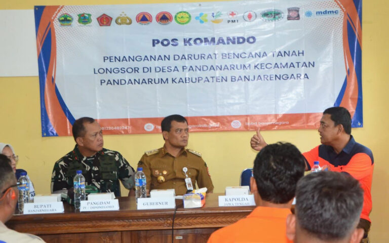 Luthfi Pastikan Logistik dan Makanan Untuk Korban Longsor Tercukupi