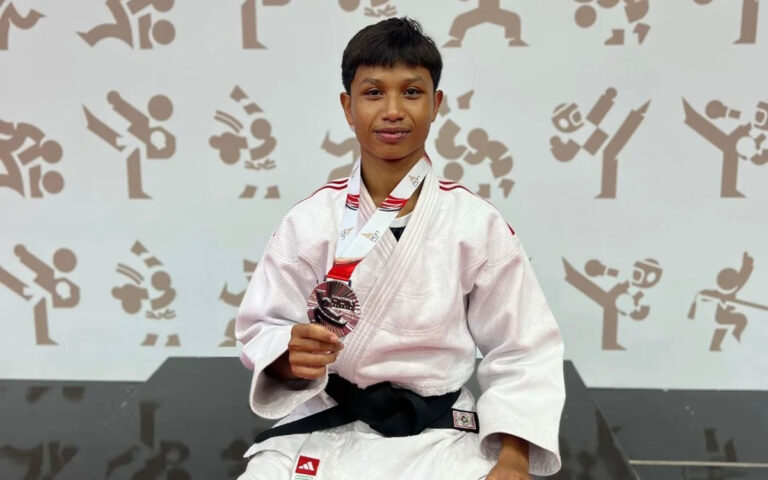 Zein Rizky Atlet Judo Kota Semarang Raih Medali Emas di Popnas 2025 Jakarta