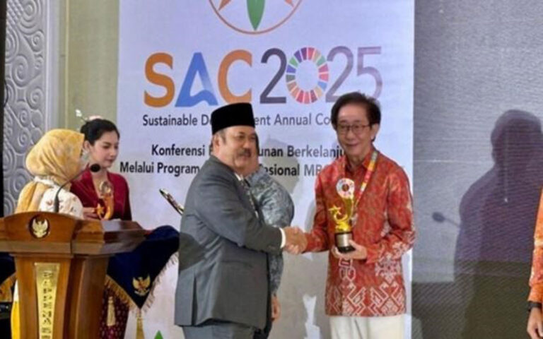 Sido Muncul Kembali Meraih Peringkat Terbaik SDGs Action Award 2025