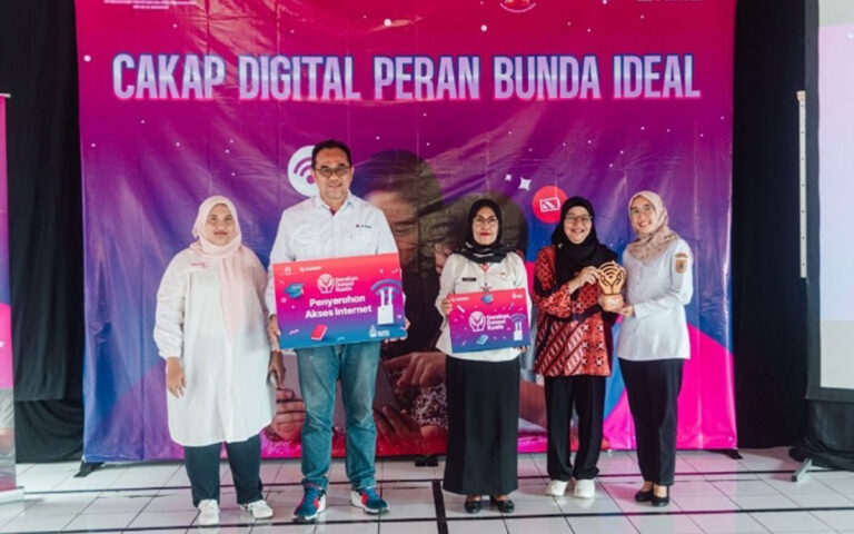 XLSMART Bersama KemenPPPA Luncurkan Program “Bunda Pintar”