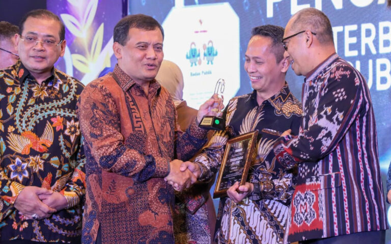 Luthfi Mantapkan Komitmen Keterbukaan Informasi Publik