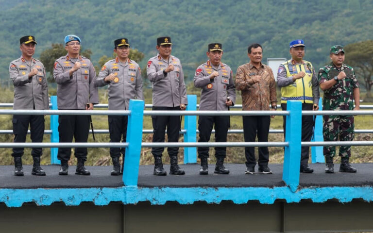 Setelah Terputus, Jembatan Penghubung Desa Cucukan dan Kotesan Klaten Kini Berfungsi Kembali