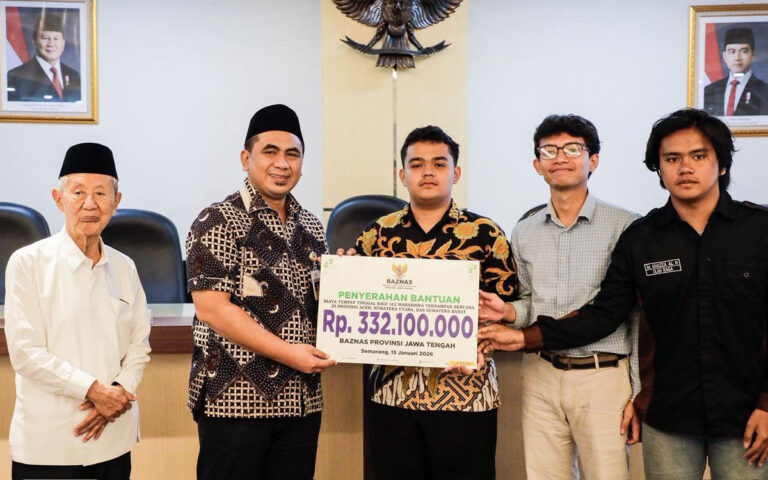 162 Mahasiswa Korban Banjir Sumatera Terima Bantuan Biaya Indekos Rp332,1 Juta