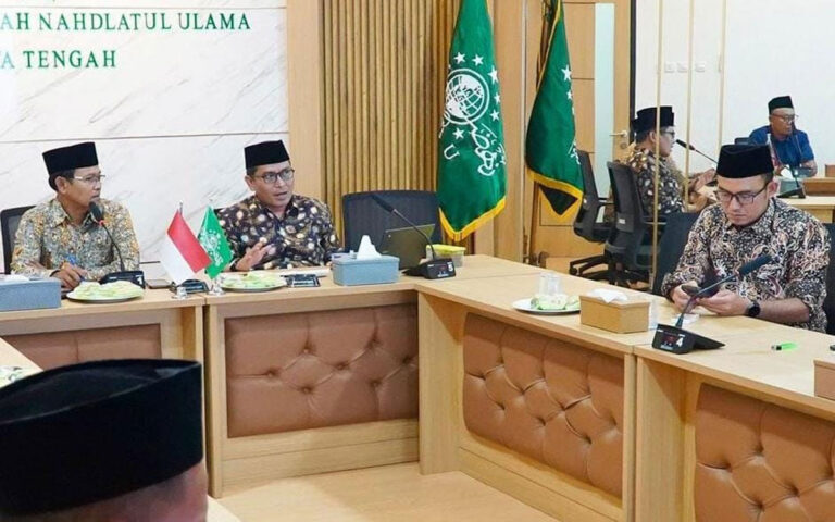 Panitia Harlah Se-abad NU di Batang Buka Posko Layanan Kesehatan, Konsultasi Hukum dan Wakaf