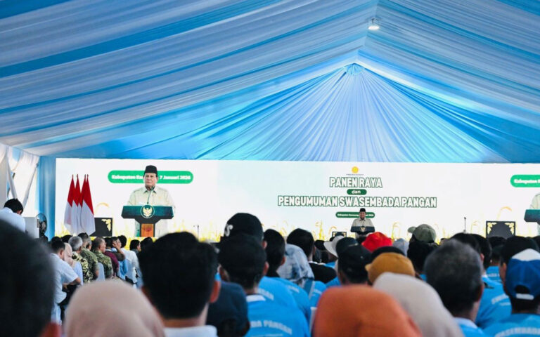 Kapolda Jateng dan Tiga Kapolres Terima Penghargaan dari Presiden Prabowo