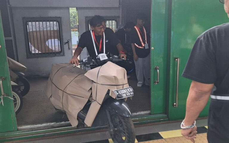 KAI Daop 4 Semarang Layani 2 Ribuan Sepeda Motor Pada Program Motis Nataru