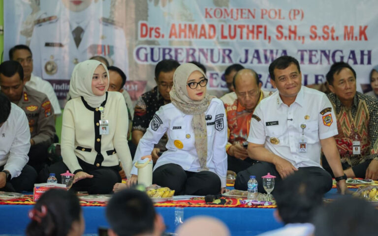 Kisah Sukses Anak Transmigran Asal Jawa Tengah Yang Jadi Kepala Daerah