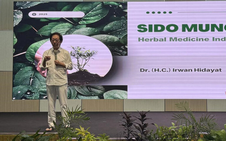 Akademisi China Kagumi Industri Jamu Sido Muncul