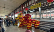 Sambut Imlek, Atraksi Barongsai Hibur Penumpang KA di Stasiun Semarang Tawang