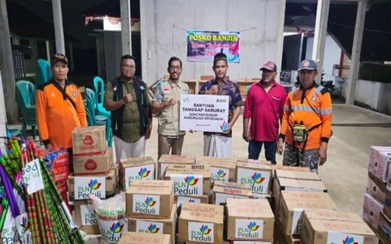 PLN Peduli Berikan Bantuan Untuk Warga Terdampak Banjir Grobogan