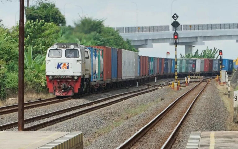 KAI Daop 4 Semarang Selama 2025 Catat Angkutan Barang Tumbuh 11%