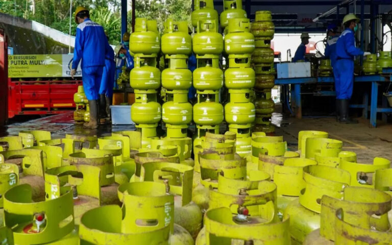 Jelang Lebaran, Pertamina Tambah 9,04 Juta Tabung LPG 3 Kg di Jateng dan DIY