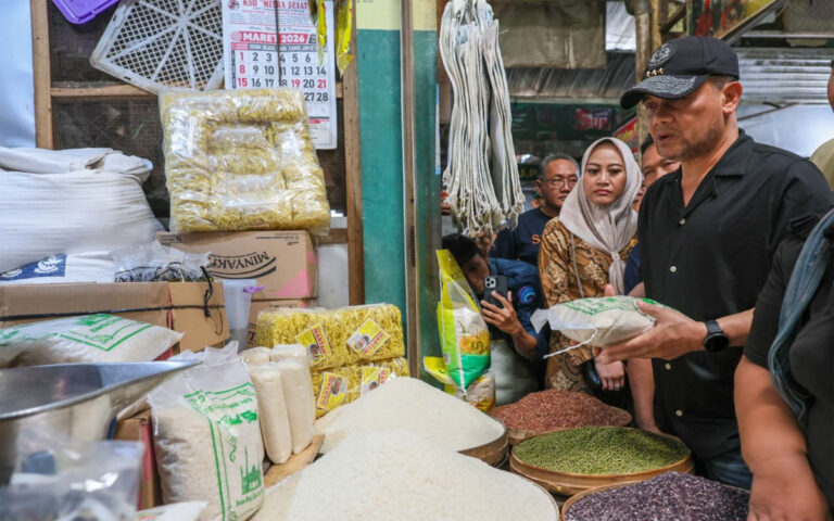 Jelang Lebaran Luthfi Kembali Pantau Pasar Tradisional