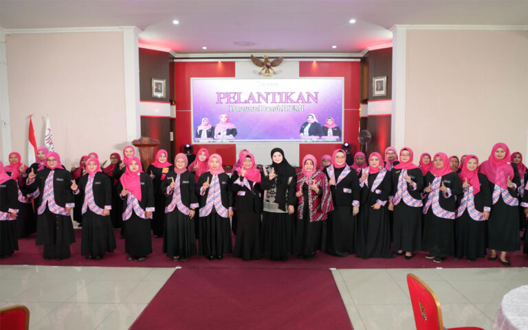 Nawal Yasin Dorong Ipemi Jateng Bina UMKM Perempuan