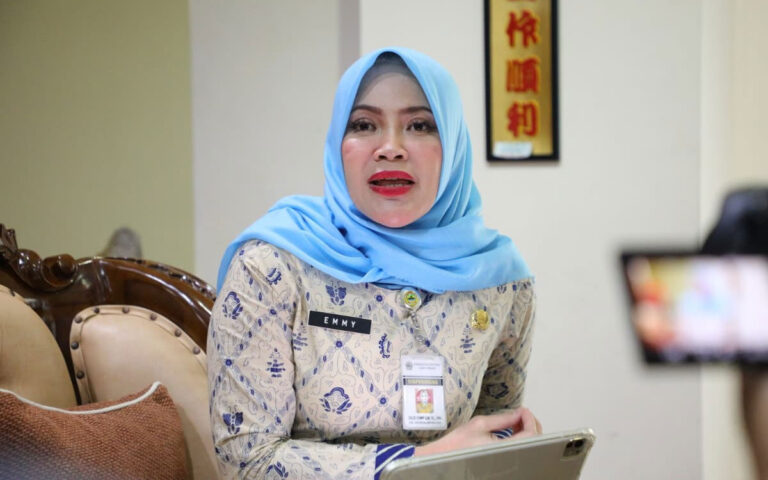 Isu Kenaikan Harga Plastik, Pemprov Jateng Pastikan Tak Ada Penimbunan