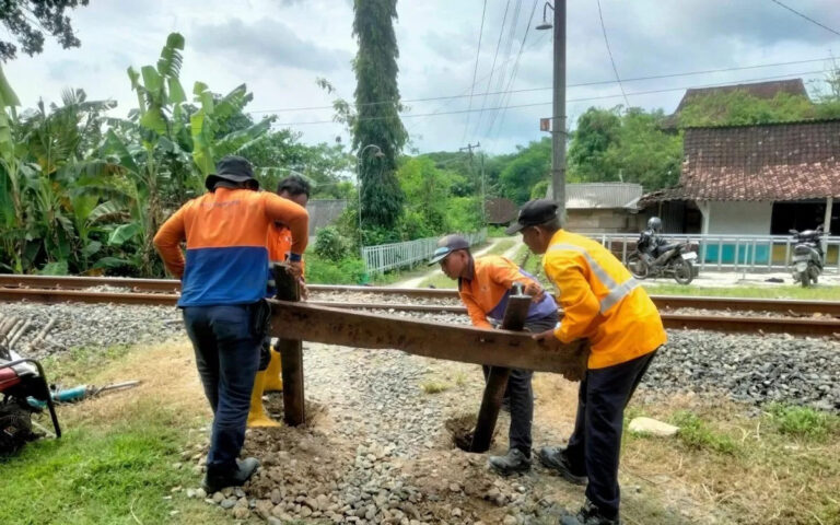 Tingkatkan Keselamatan, KAI Daop 4 Semarang Tutup 41 Perlintasan Sebidang