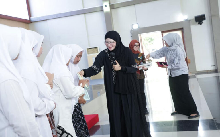 Nawal Yasin Ajak Santri Jadi Penggerak Literasi