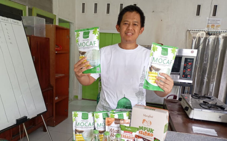 Olah Singkong Jadi Mocaf, Warga Banjarnegara Angkat Derajat Petani Lokal