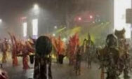 Ratusan Peserta Semarang Night Carnival 2026 Gagal Tampil Akibat Diguyur Hujan
