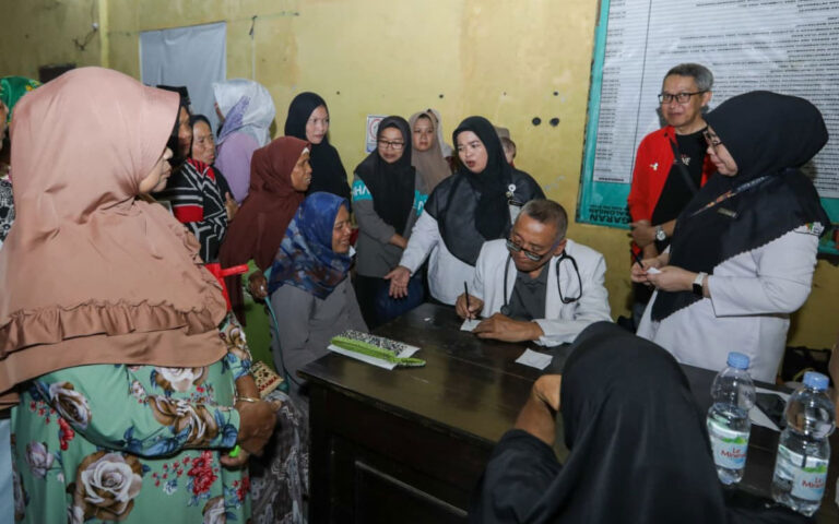 Gandeng Santri Gayeng Nusantara, Taj Yasin Dorong Layanan Speling Hingga Pelosok Desa