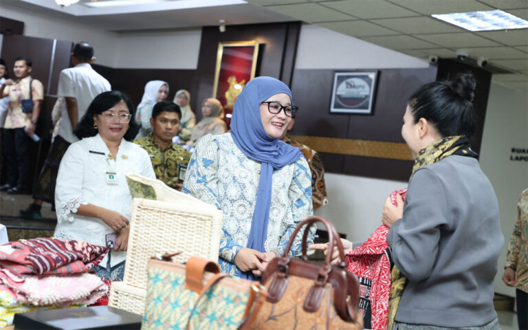 Dekranasda Jateng Boyong 12 Peserta Pada Pameran Dekranasda Expo di Makassar