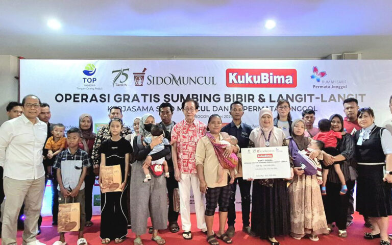 Sido Muncul Gelar Operasi Bibir Sumbing Gratis Untuk 20 Penderita di Bogor