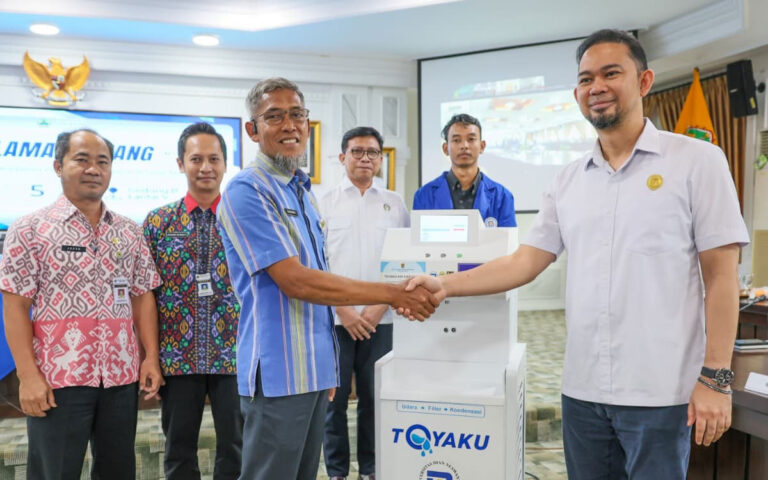 Pemprov Jateng Terima Hibah Alat ToyaKU, Inovasi Air Minum dari Udara