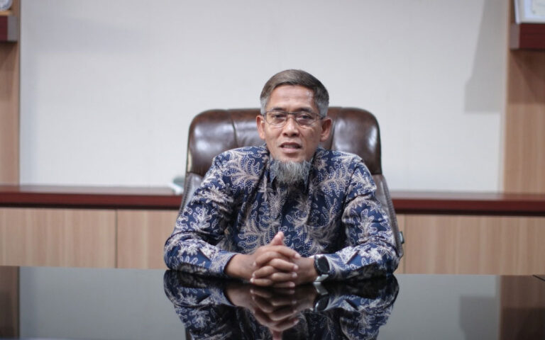 Pemprov Jateng Terbitkan SE Ayah Ambil Rapor dan Antar Sekolah
