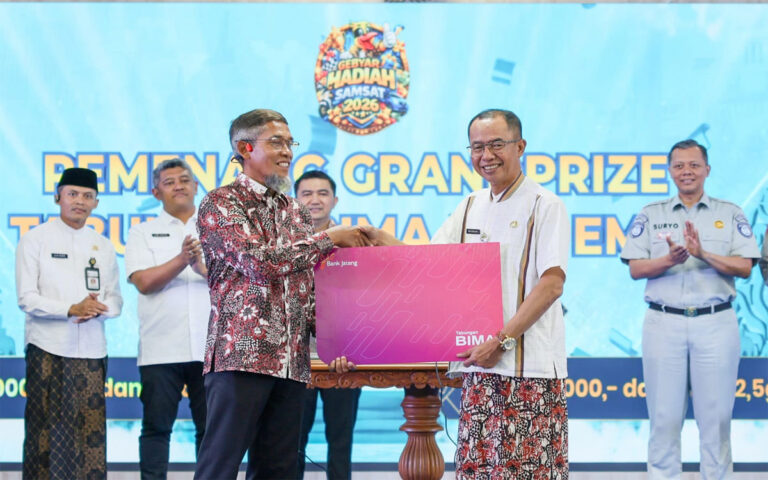Jateng Bagikan Rp385,5 Juta dan Emas 22,5 gram ke Wajib Pajak  Lewat Gebyar Hadiah Samsat 2026
