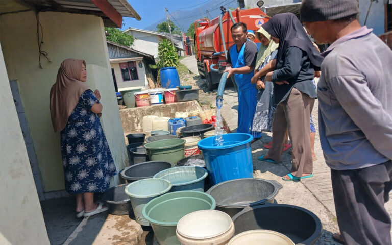 25 Daerah Terdampak Kemarau, Jateng Sudah Salurkan 6,8 Juta Liter Air Bersih