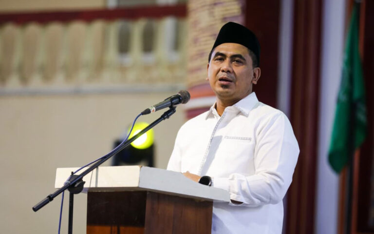 Hadiri Manaqib Qubra di Cilacap, Taj Yasin Minta Doa Ulama Untuk Bangsa