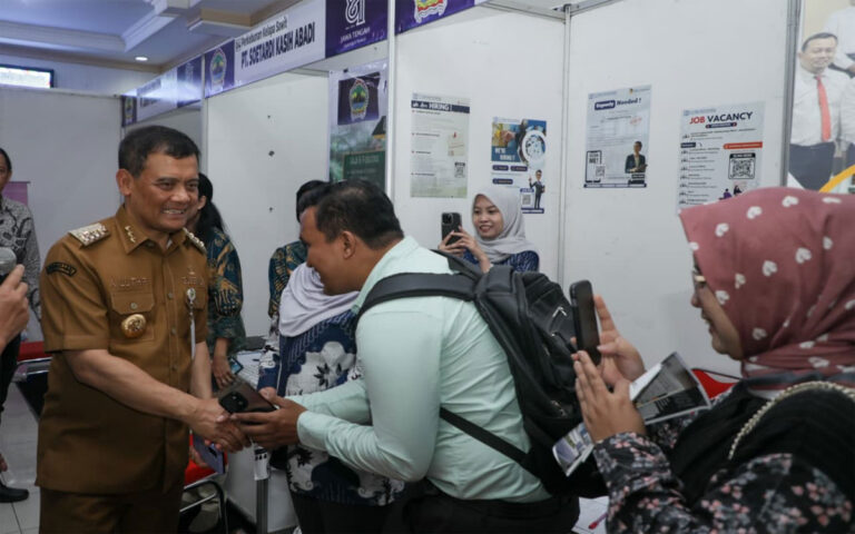 4.817 Lowongan Pekerjaan Tersedia Dalam Job Fair Hari Jadi Jateng Ke-81