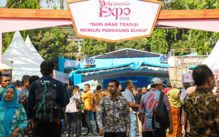 Pameran UMKM, Ratusan Produk Penuhi Halaman Kantor Gubernur Jateng