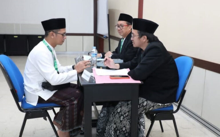 73 Santri dan Pengasuh Pesantren Lolos Beasiswa Pemprov Jateng